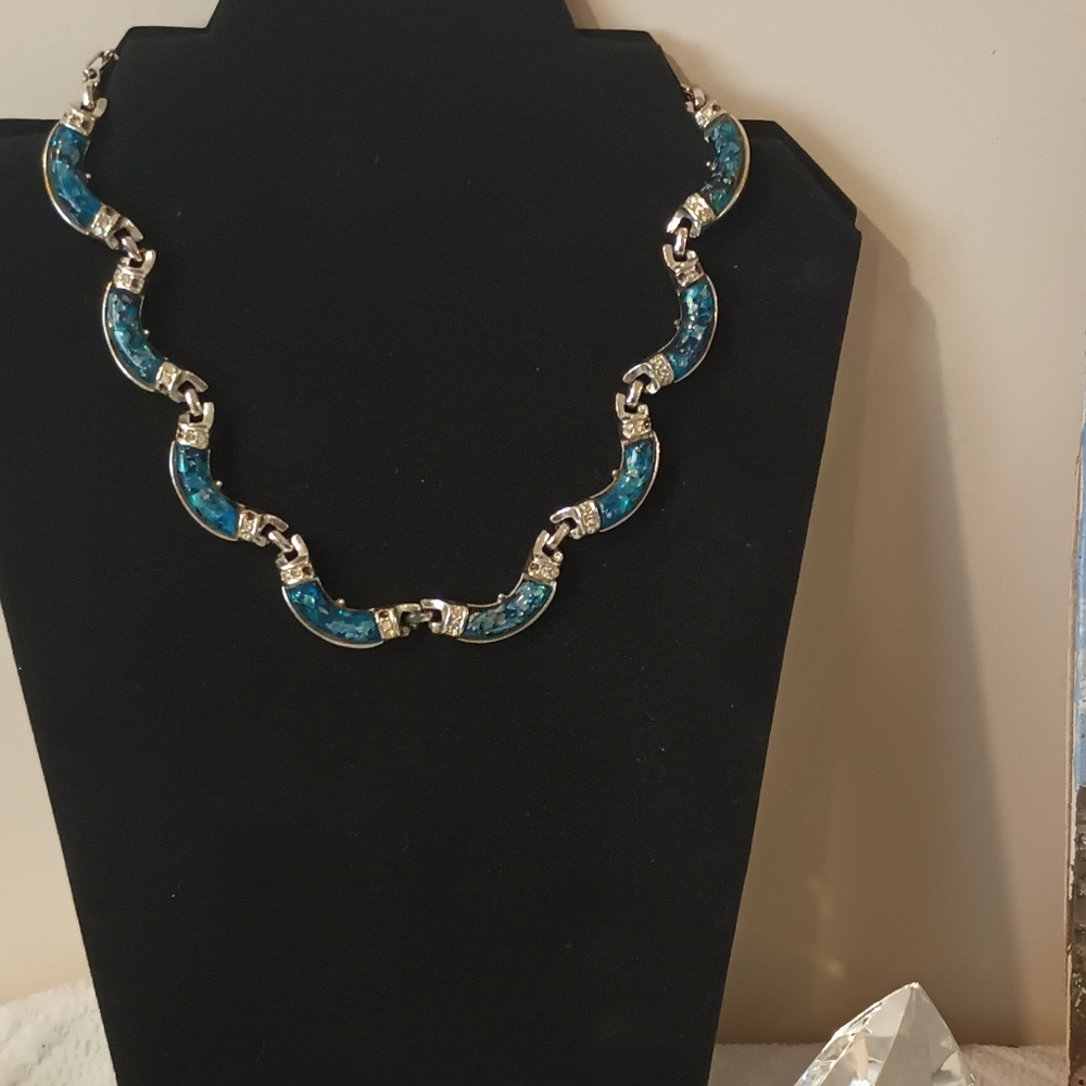VINTAGE Coro 1950's Rhinestone Thermoset Lucite Necklace 16" Inches Long - Picture 7 of 15